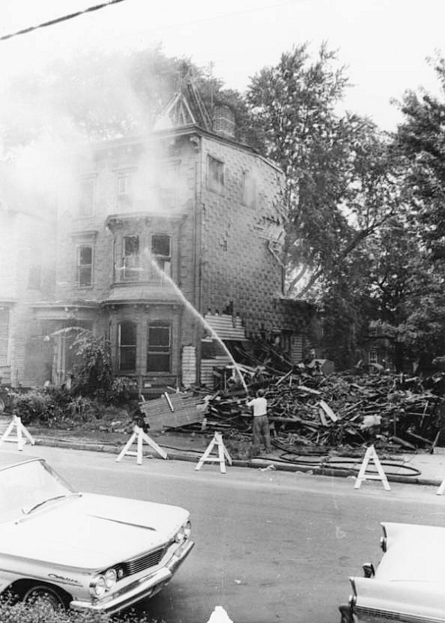 13 Taylor Street
Copyright photo from the Samuel Berg Collection at the Newark Public Library.  To view the collection please visit their 
[url=https://archive.org/details/nplberg]web site[/url]. 
