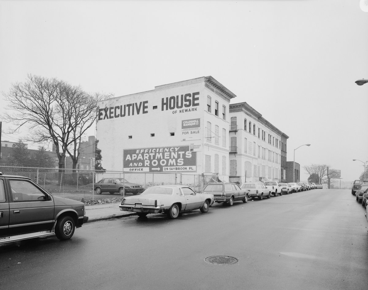 27 Saybrook Place
Photo from the Library of Congress
