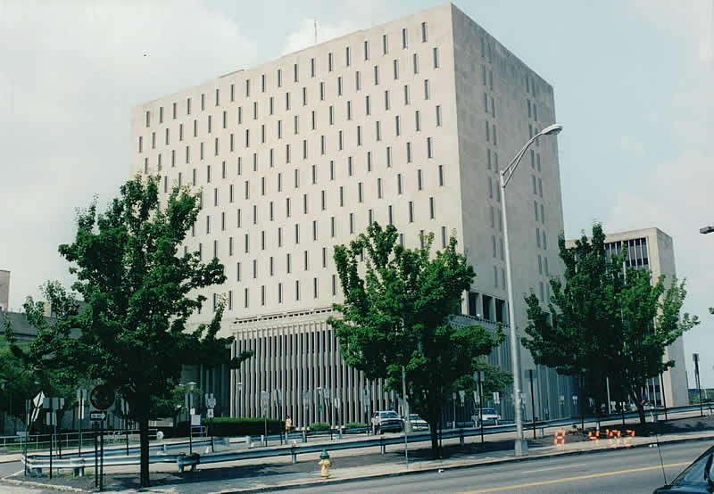 57 West Market Street
Essex County Jail
2002/2003
Photo from Jule Spohn
