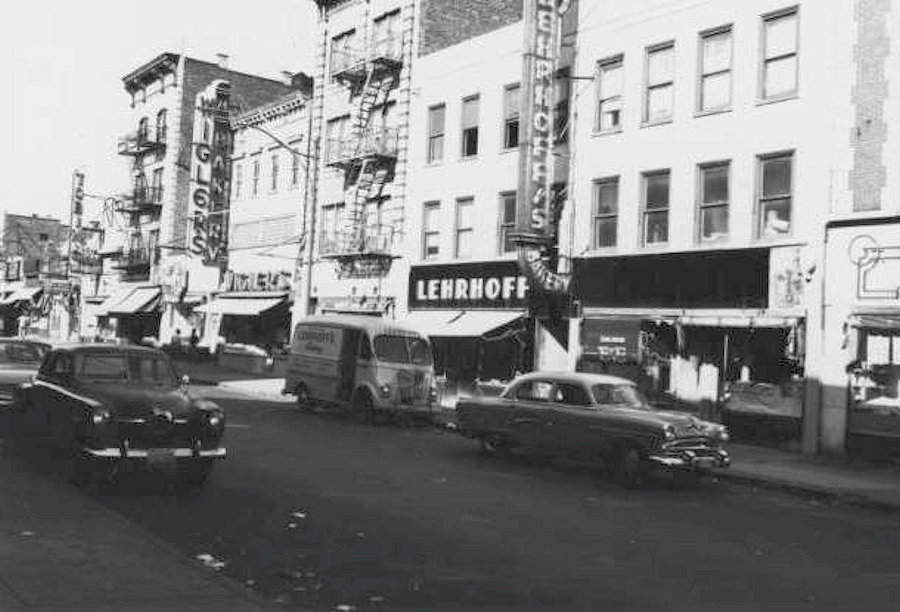 78 Prince Street
Looking north to Springfield Avenue
Photo from the Berg Collection
