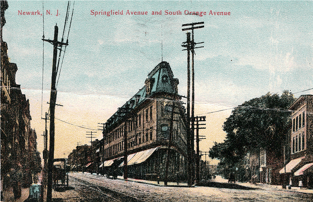 85 Springfield Avenue corner South Orange Avenue
Postcard
