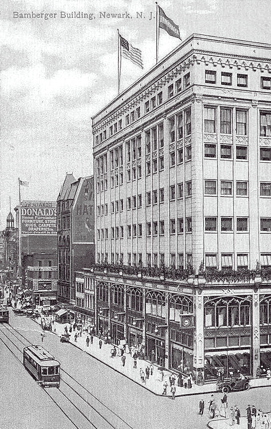Market Street from Washington Street to Halsey Street
Image from Gonzalo Alberto
