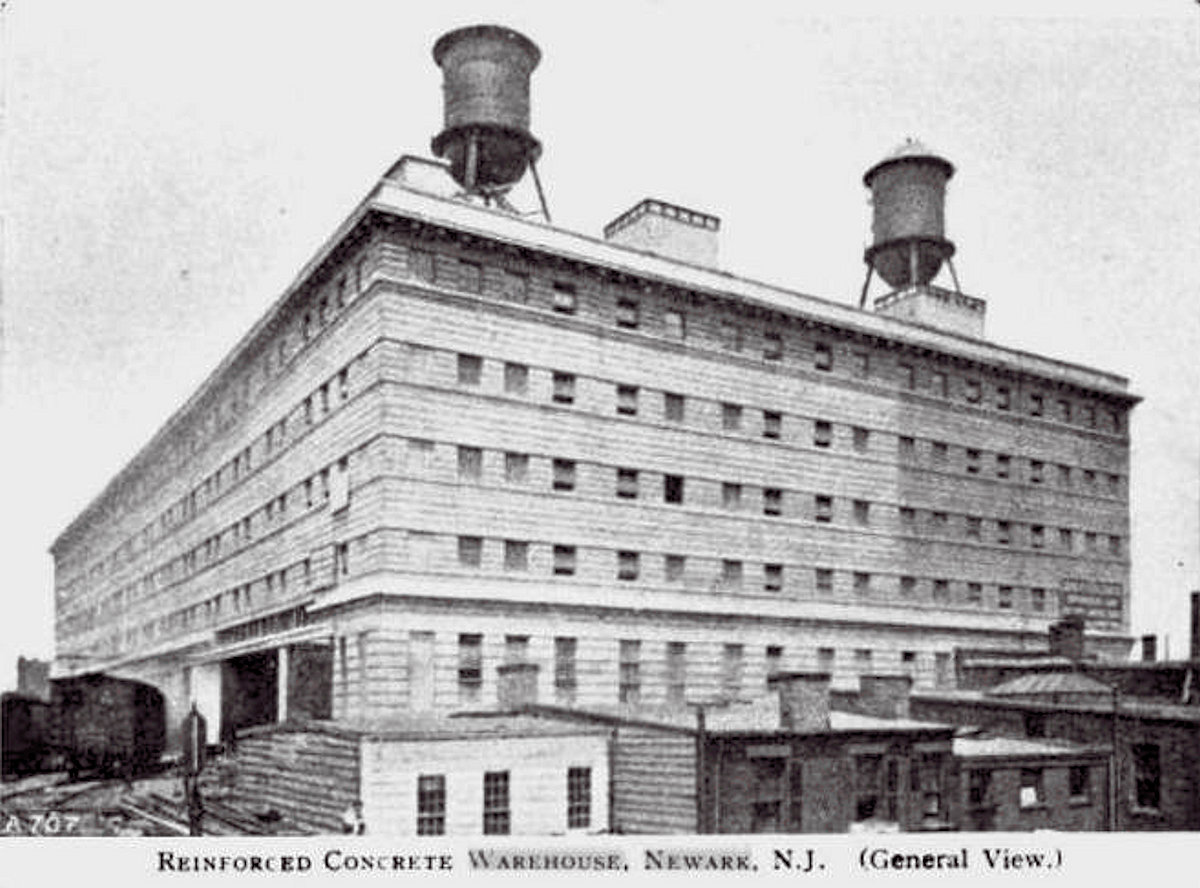 110 Mechanic Street
Newark Warehouse Company
Image from Gonzalo Alberto
