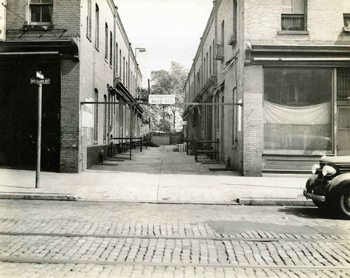 208 Mulberry Street & Mulberry Arcade
Photo from the NJSA
