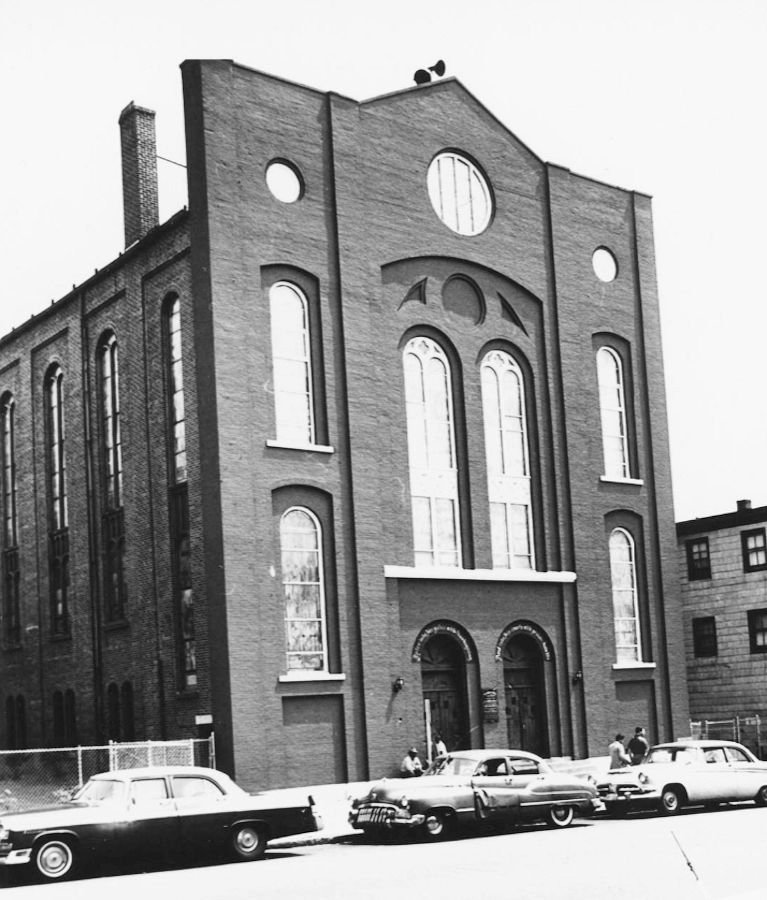 267 Bank Street
Photo from the Samuel Berg Collection at the Newark Public Library
