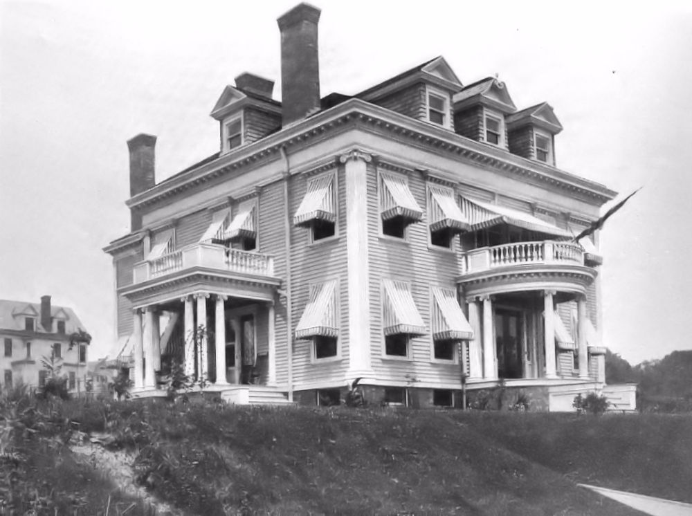 294 Mount Prospect Avenue
Photo from Scientific American Builders Monthly
December 1898
