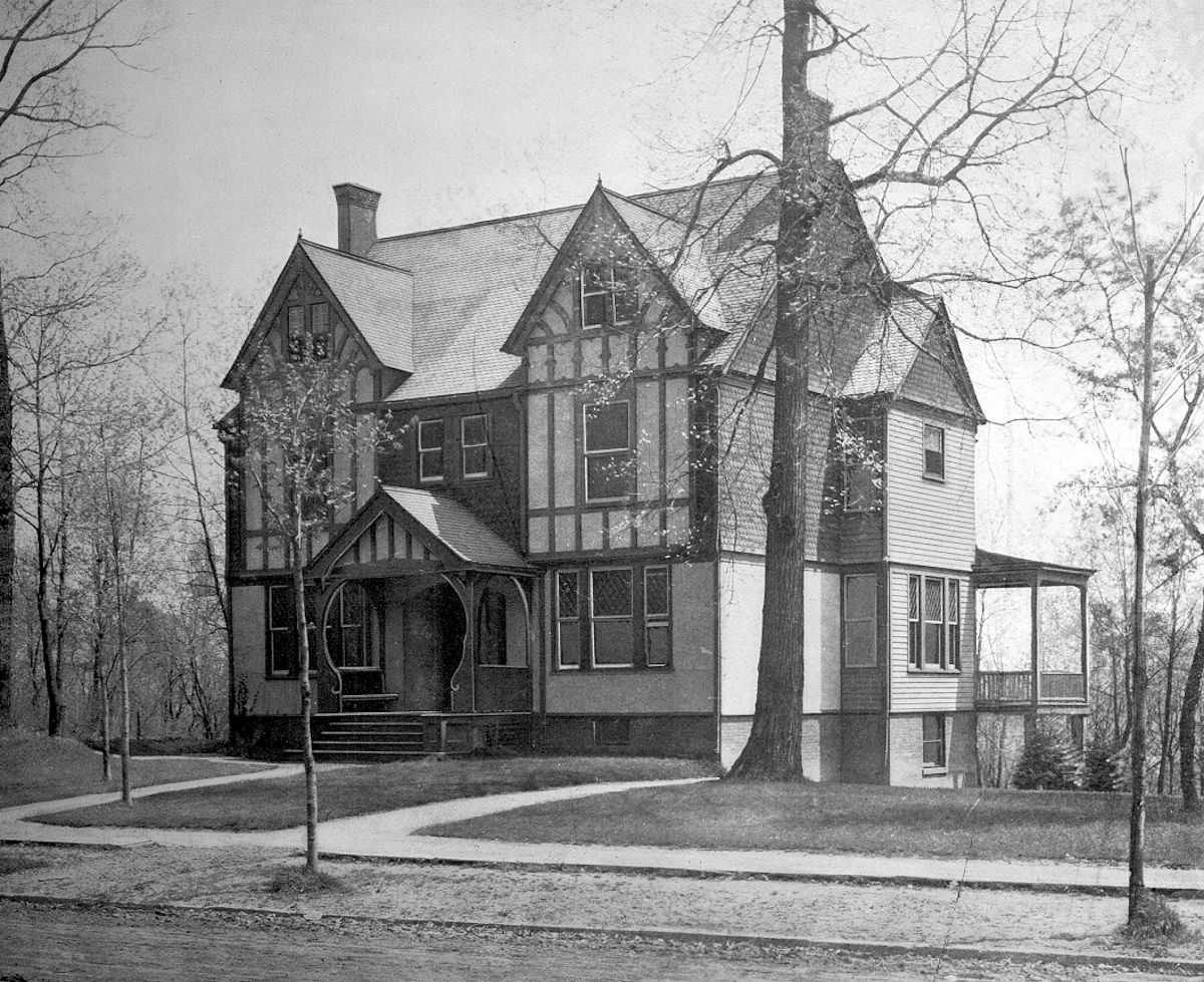 475 Mount Prospect Avenue
Photo from Scientific American Building Monthly January 1897

