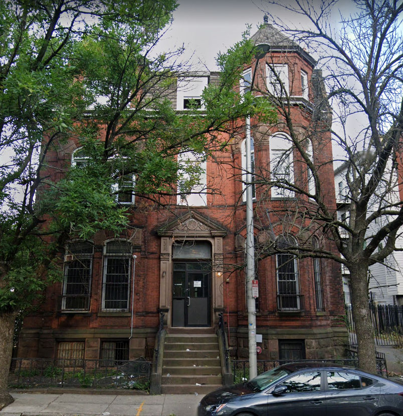 533 Washington Street
2020

