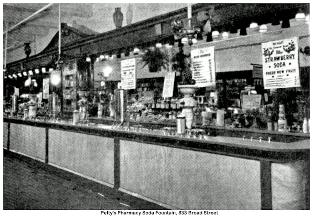 833 Broad Street
Petty's Pharmacy
Photo from Alberto Valdes
