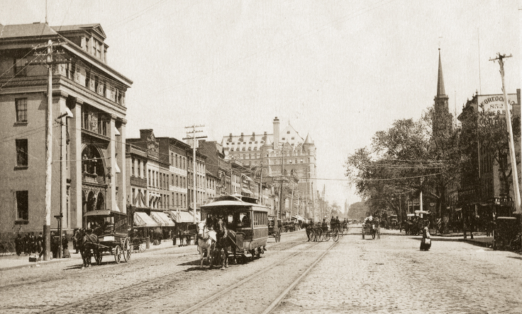 Broad & William Streets looking north
City Hall on left, Prudential Building in the distance.
Postcard
