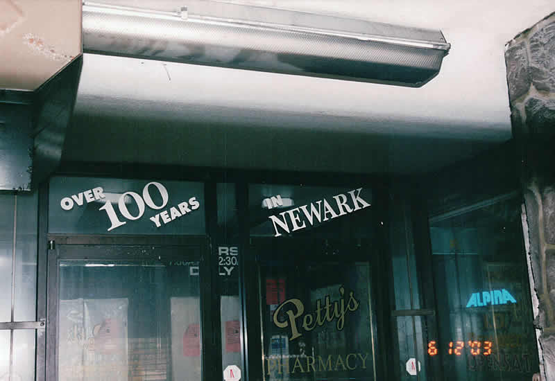 883 Broad Street
Petty's Pharmacy
2002/3
Photo from Jule Spohn
