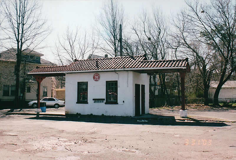 1148 South Orange Avenue
Bus Stop
2002/2003
Photo from Jule Spohn
