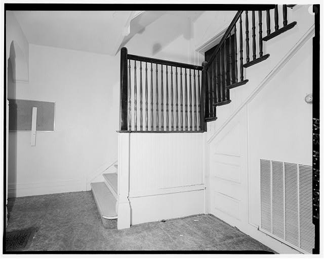 Abeel House, 37 Saybrook Place, Block 17, Lot 103, Newark, Essex County, NJ
Historic American Buildings Survey (Library of Congress)
Library of Congress, Prints and Photograph Division, Washington, D.C. 20540 USA
