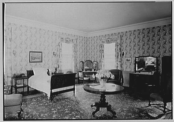 Photo from the Library of Congress.

