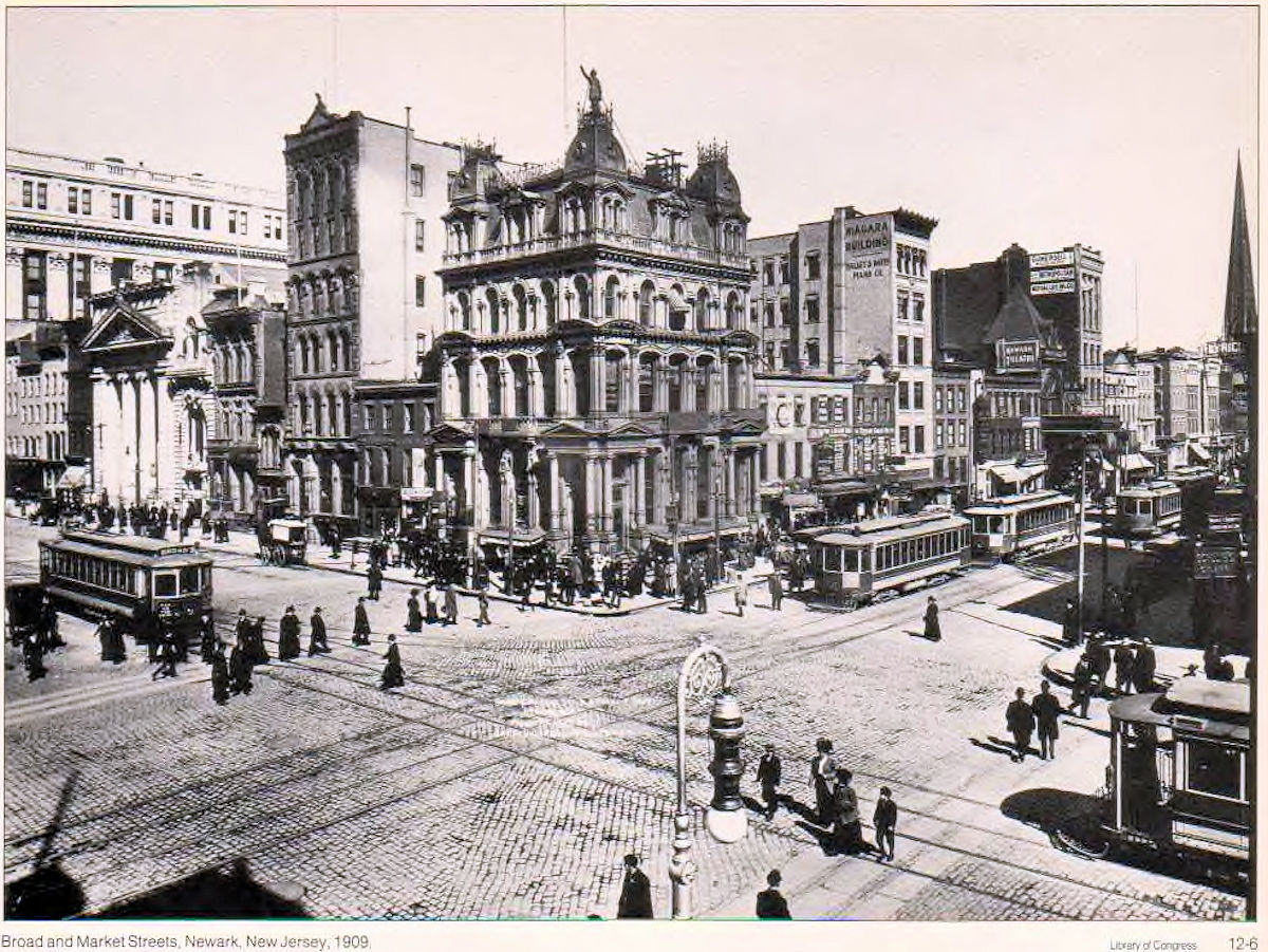 1909
Postcard
