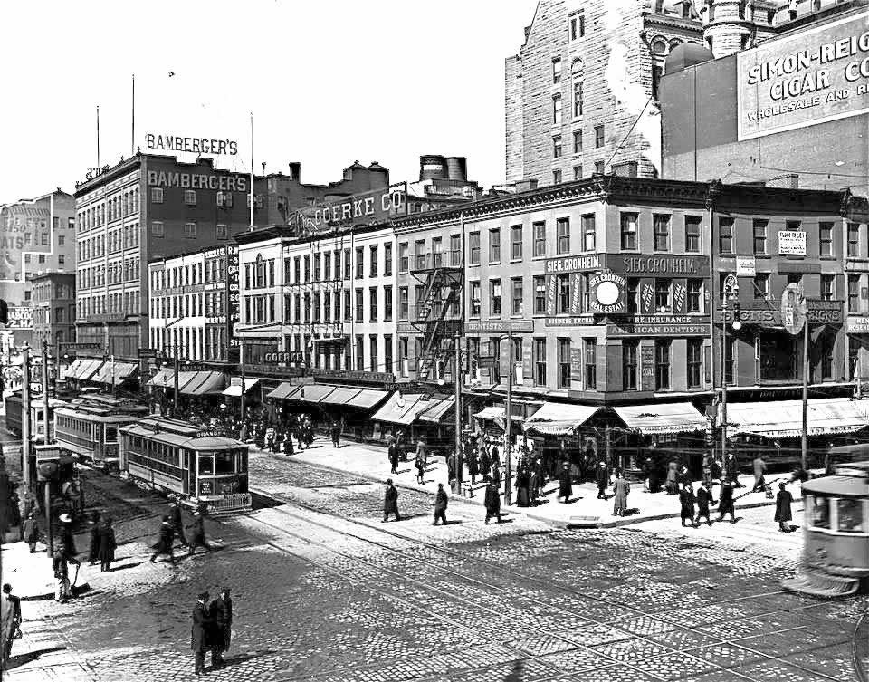 1915
