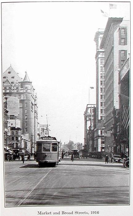 1916 - Broad Street Looking North from Market Street
Photo from “Narratives of Newark” by David L Pierson
