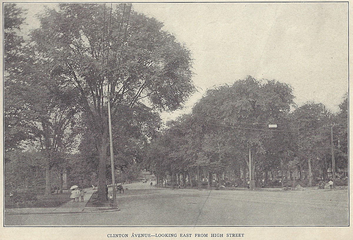Looking east to Broad Street
From: "Newark Illustrated 1909-1910" Published by Frank A. Libby 1909

