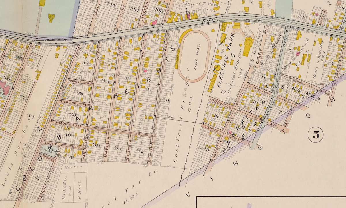 manhattanpark01.jpg