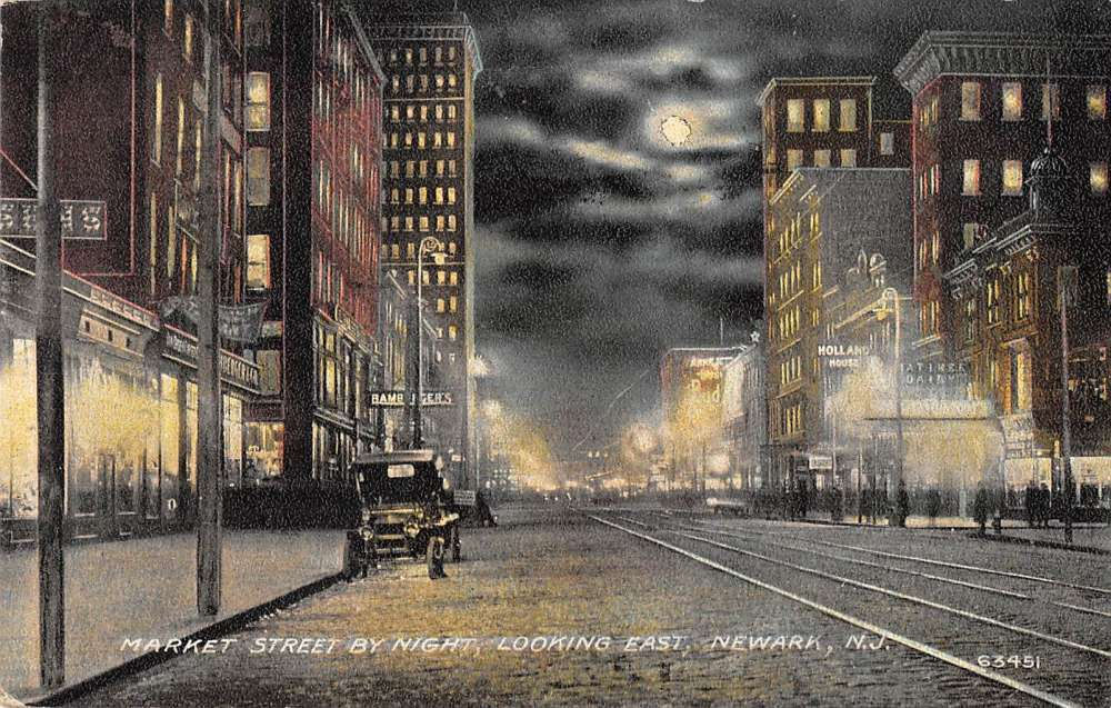 Looking East
Postcard
