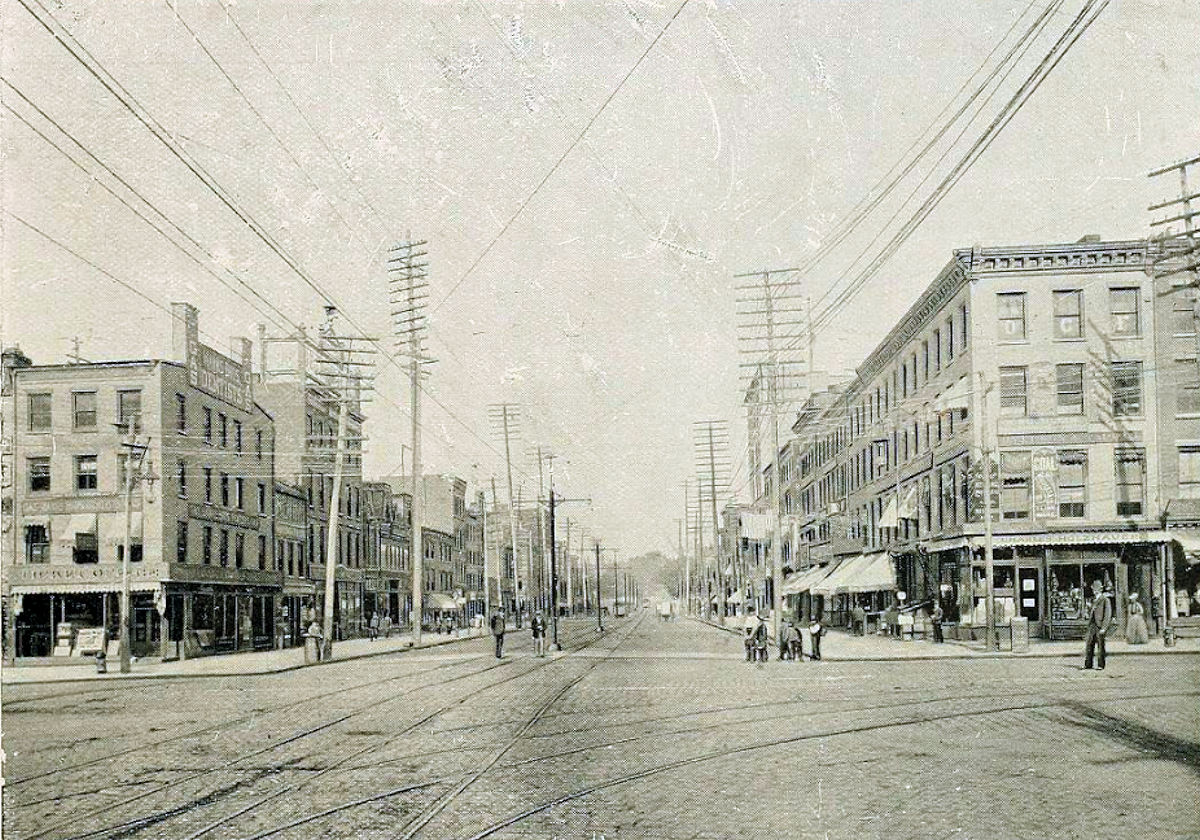 1891
Looking West from Broad Street
Photo from Newark NJ Illustrated 1891
