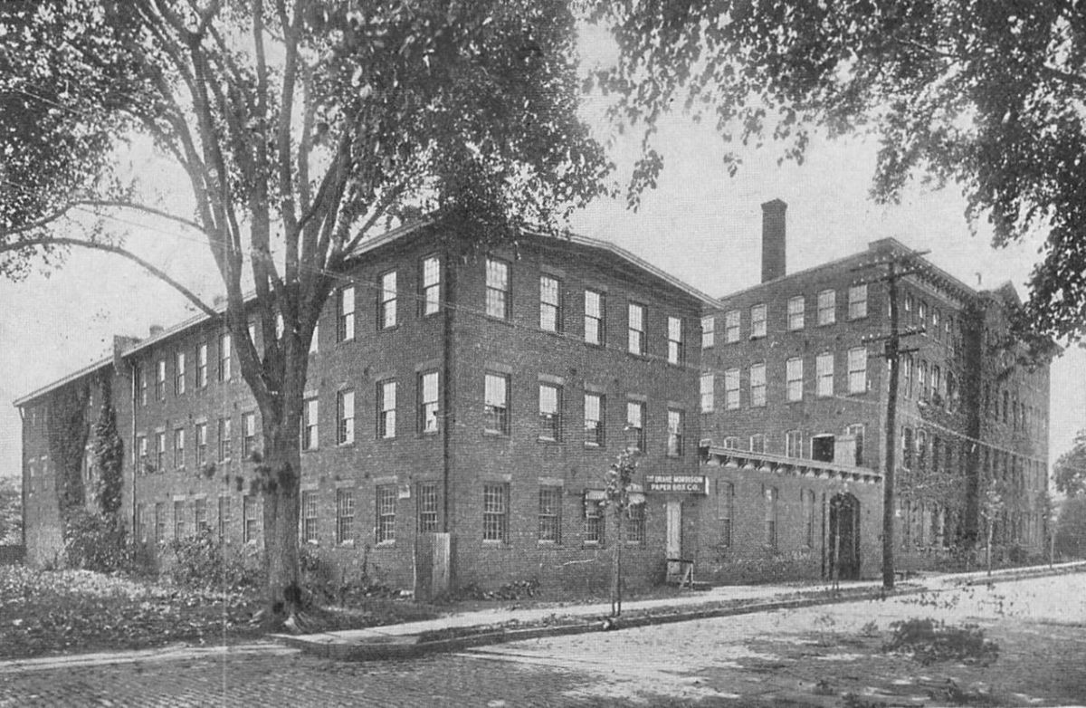 585 North Third Street
Drake Morrison Paper Box Company
Photo from the NPL
