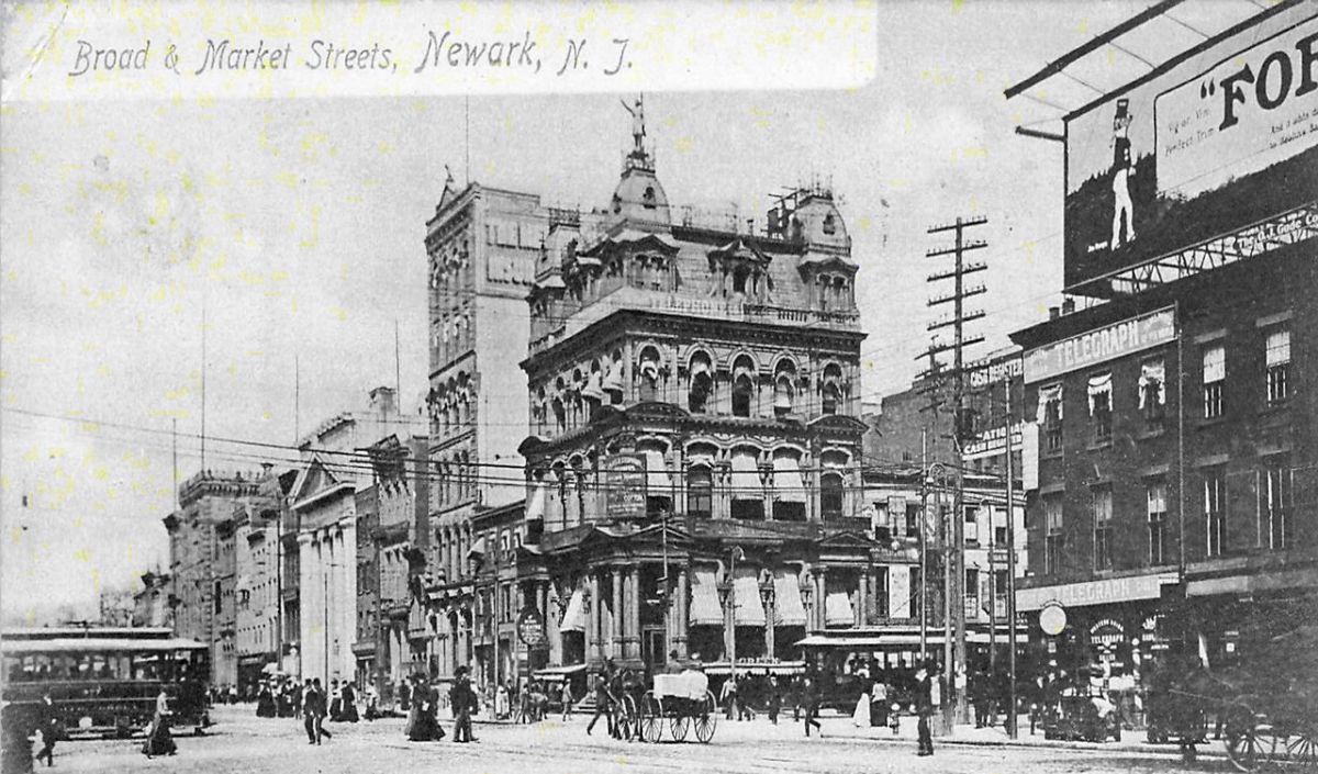 1900 (approx)
