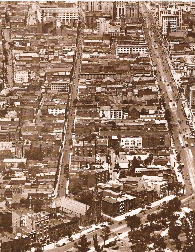 Washington Street to Broad Street/Market Street to Lincoln Park
Image from "Broad National Bancorporation 1985 Annual Report"
