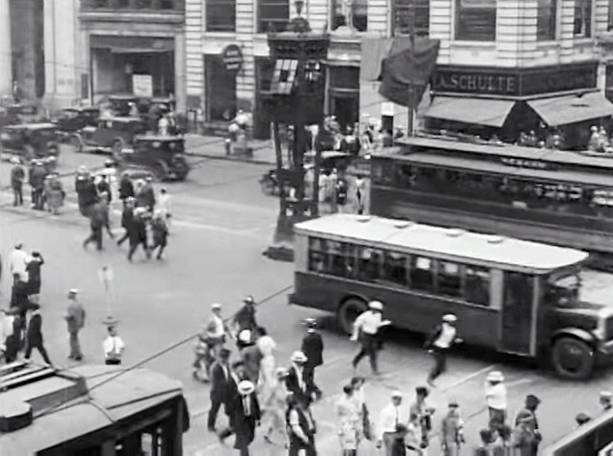 1926
